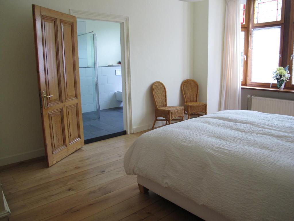 Bed And Breakfast Allure Vaals Room photo