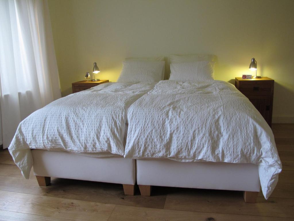Bed And Breakfast Allure Vaals Room photo